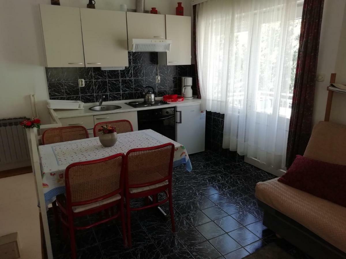 Apartman Mila Dramalj Bagian luar foto
